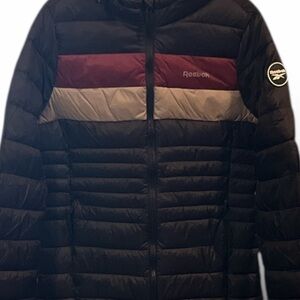 New Reebok Black and Burgundy Lightweight Puffer Jacket size lg